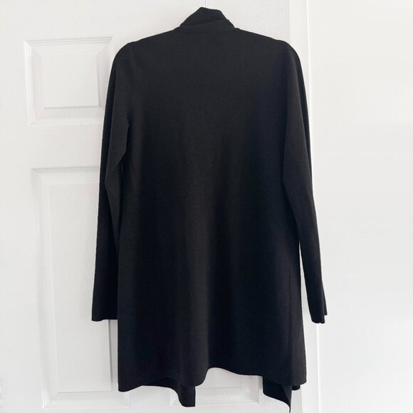 Theory "Trincy Evian Stretch" Cardigan in Black, size medium - Picture 7 of 8